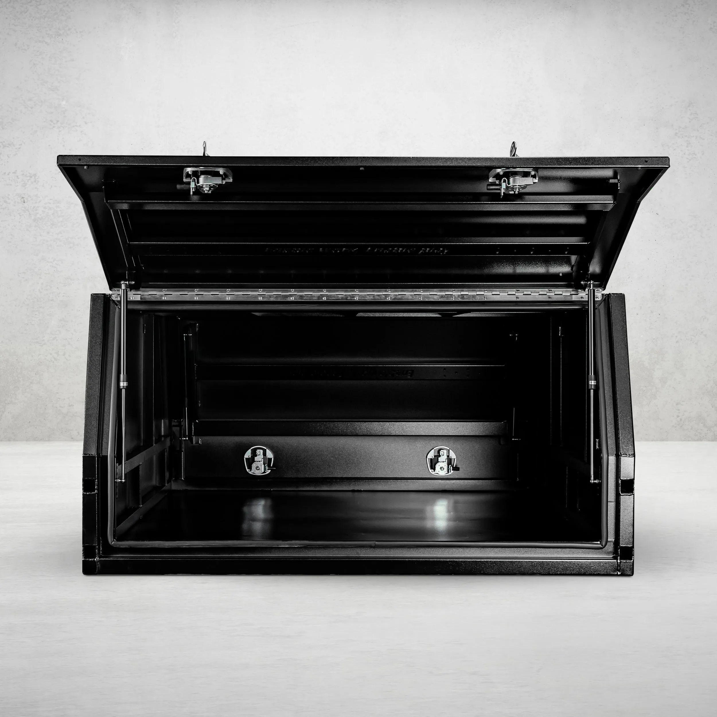 1650mm Aluminium Canopy - Black