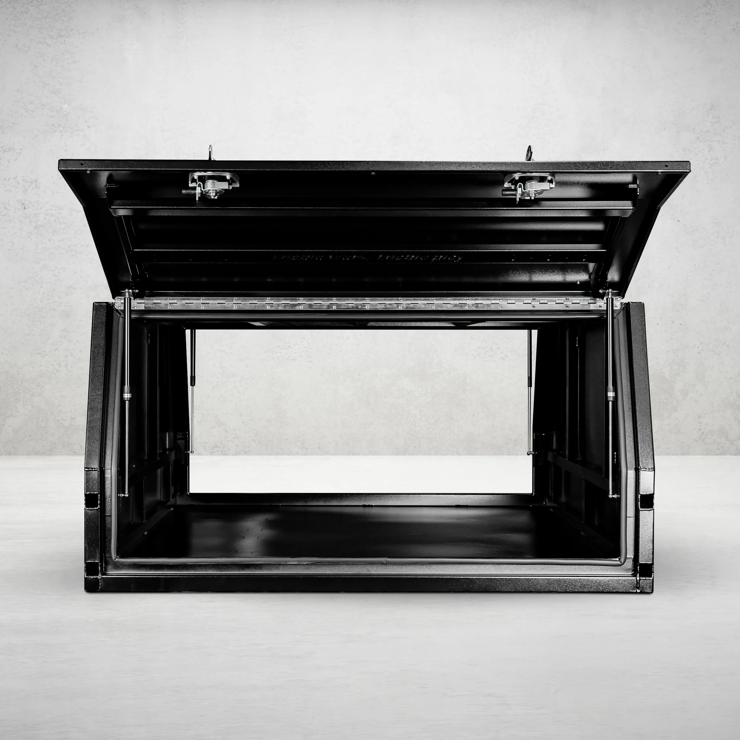 1650mm Aluminium Canopy - Black