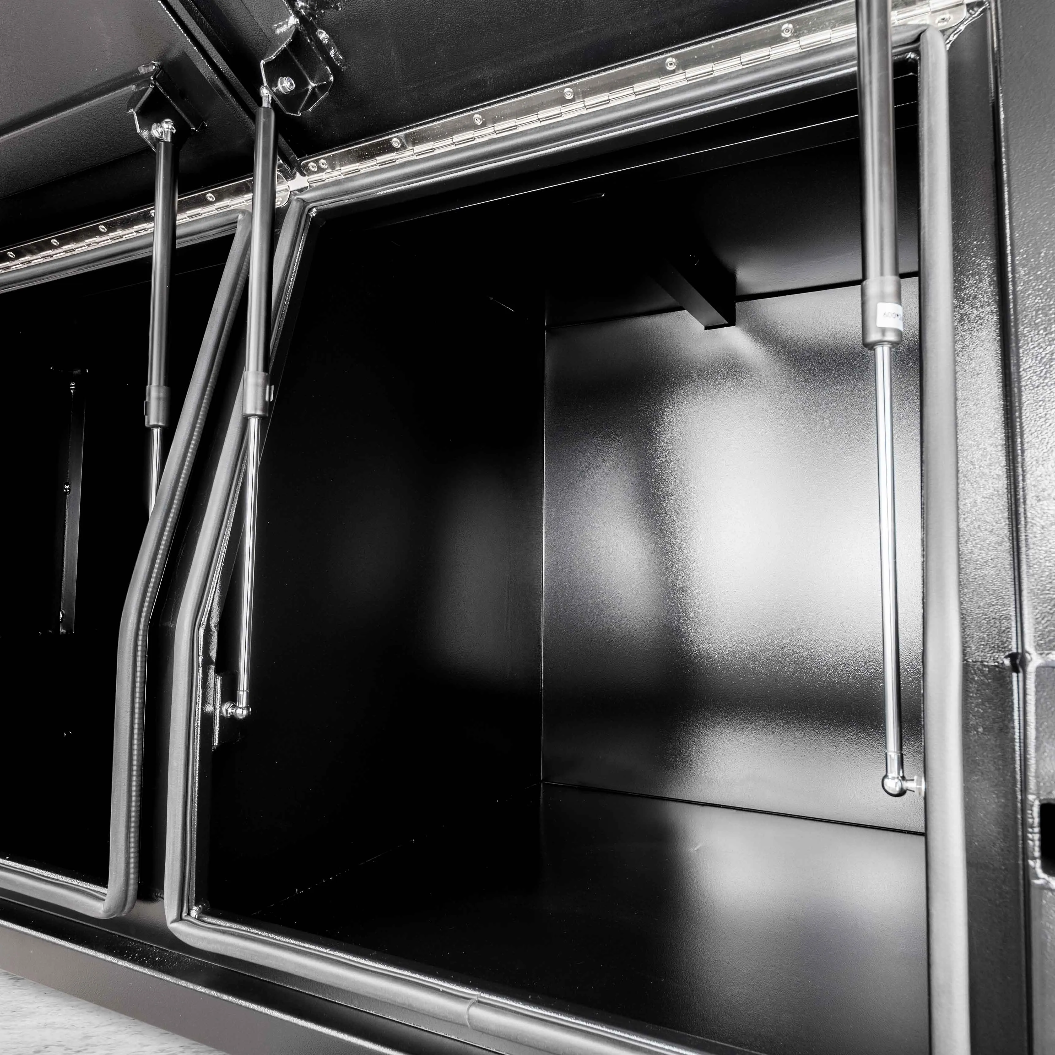 1650mm Aluminium Canopy DS - Black