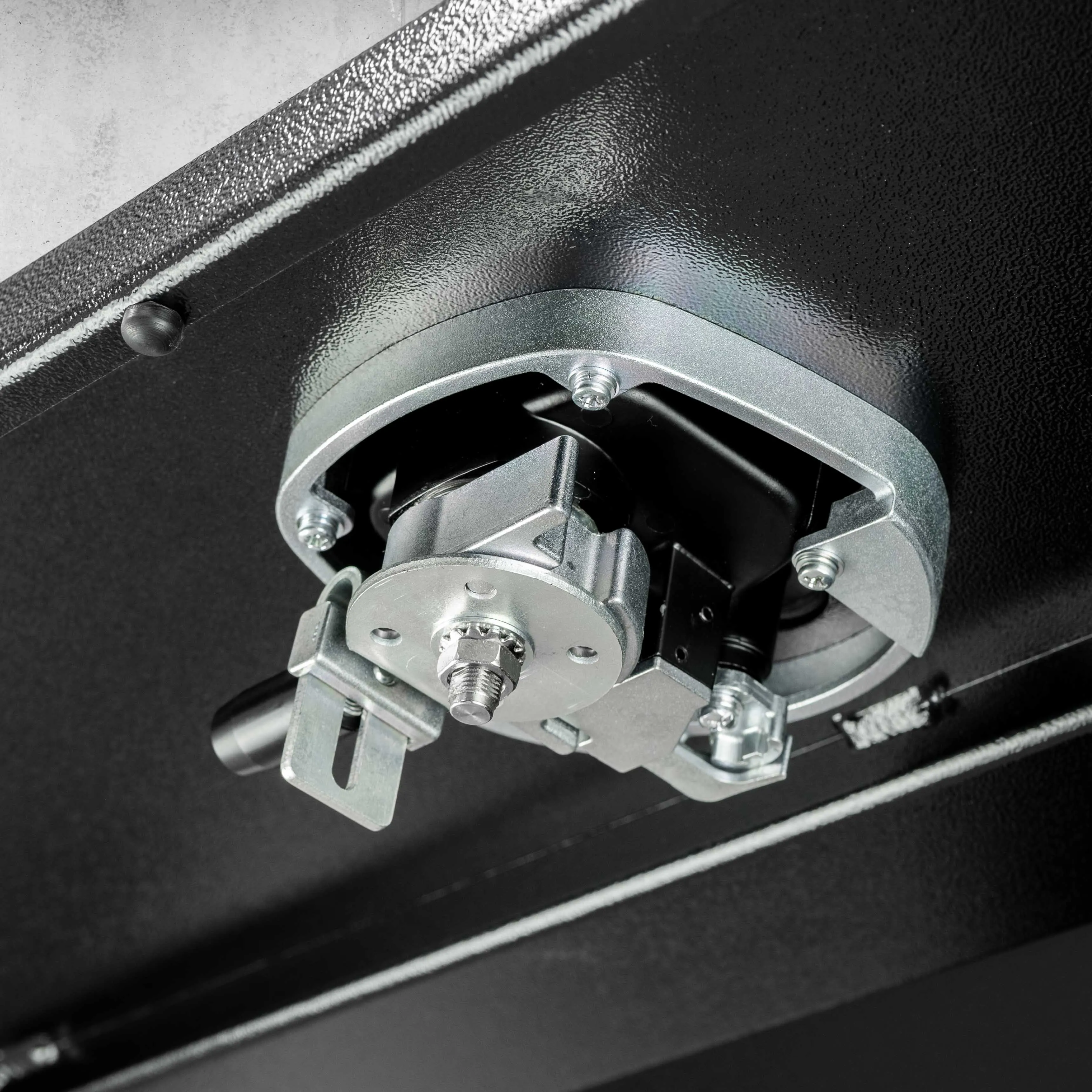 1650mm Aluminium Canopy DS - Black