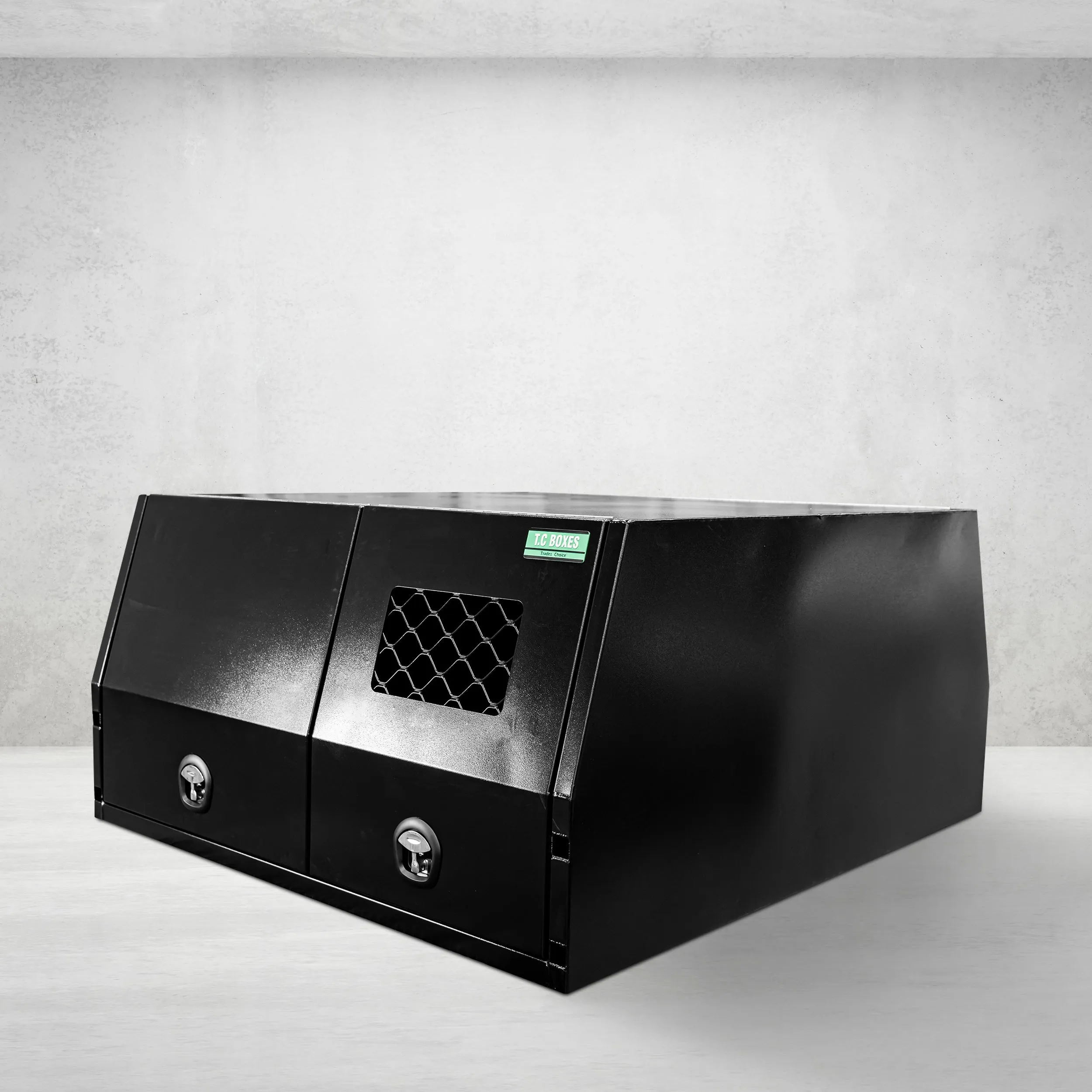 1650mm Aluminium Canopy DS - Black