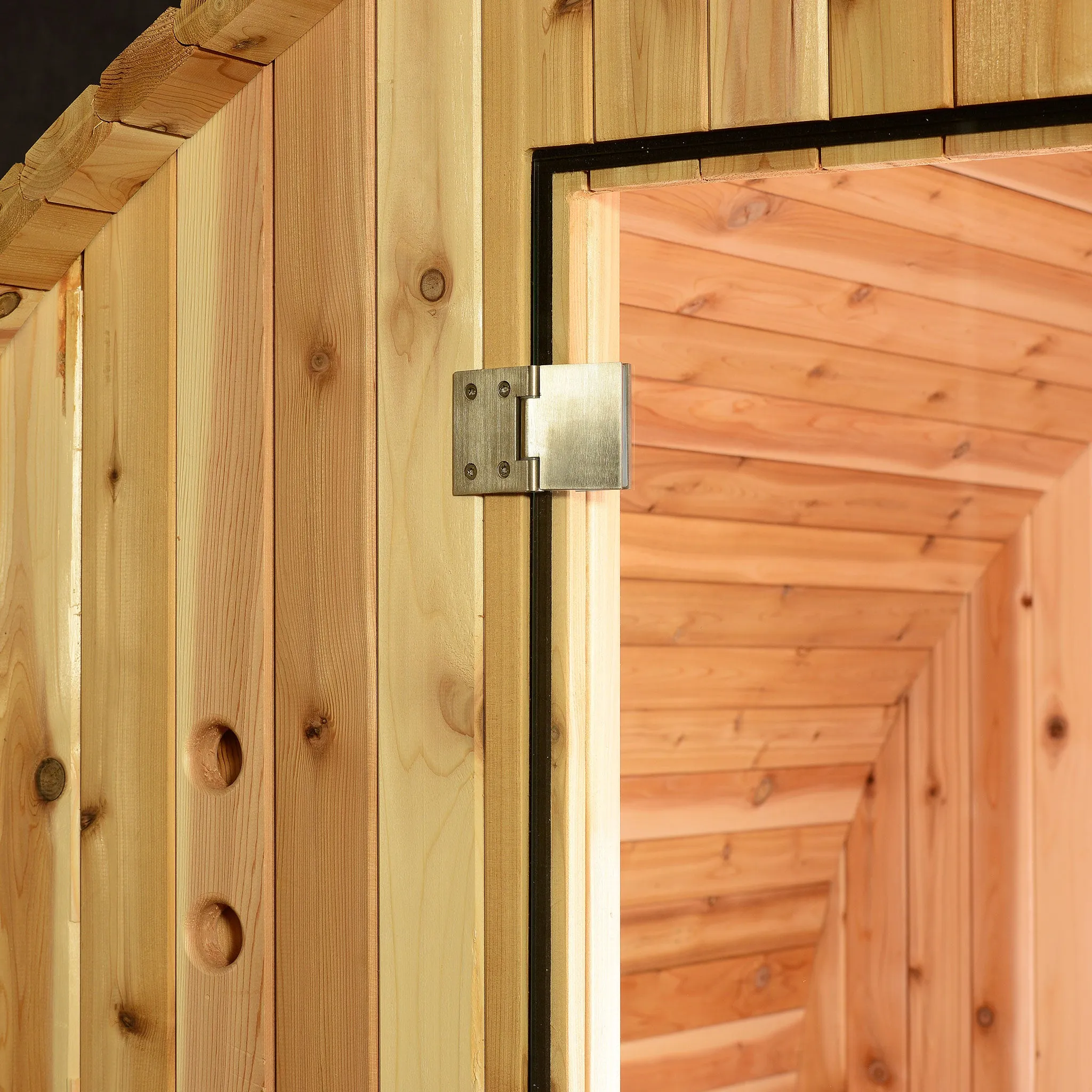Essex 4 Person Barrel Sauna