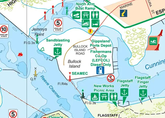Gippsland Lakes Outdoor Recreation Guide (1st Edition) by Spatial Vision (2009)