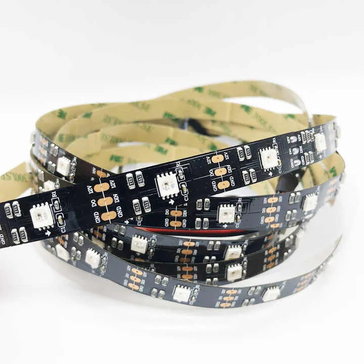 Sk6812 مكعب 12Vdc smd5050 مدمج في ic . SK6812 cube 12Vdc smd5050 built in ic