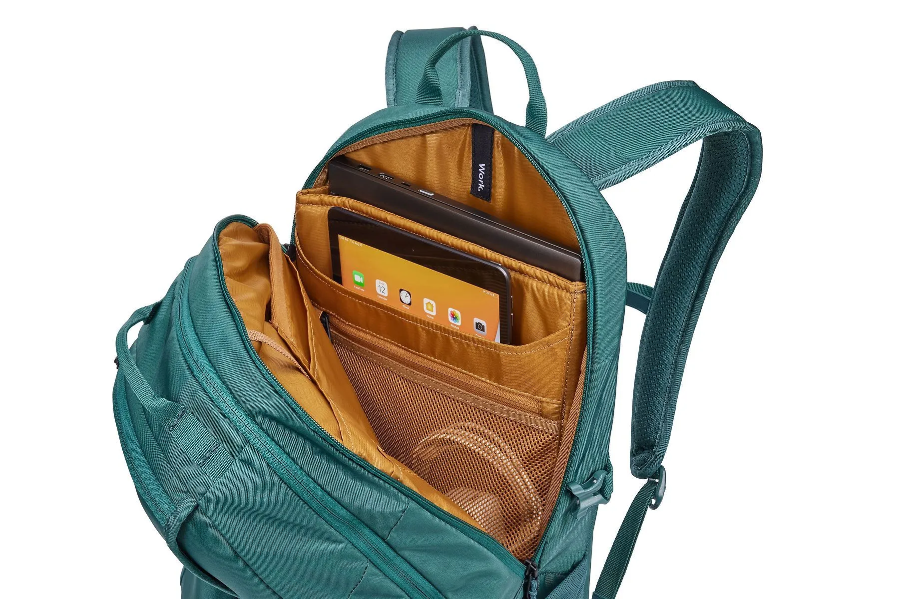 Thule EnRoute 4 Backpack 26L in Mallard Green
